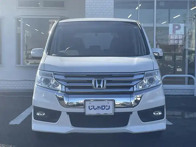 ホンダ ステップワゴン スパーダ Z 徳島県 2014(平26)年 9.7万km ホワイトオーキッドパール (株)IDOMが運営する【じしゃロン徳島店】の自社ローン専用車両になりますこちらは現金またはオートローンご利用時の価格です。/自社ローンご希望の方は別途その旨お申付け下さい”										/										/純正９型ナビゲーション　/バックカメラ　/ＨＩＤオートヘッドライト　/フォグランプ/フリップダウンモニター/純正１６インチアルミホイール/両側パワースライドドア　/パドルシフト/アイドリングストップ/ビルトインＥＴＣ　/クルーズコントロール/ウィンカーミラー/メッキドアハンドル/革巻きステアリング/ステアリングリモコン/ｗエアバック/純正フロアマット/取扱説明書