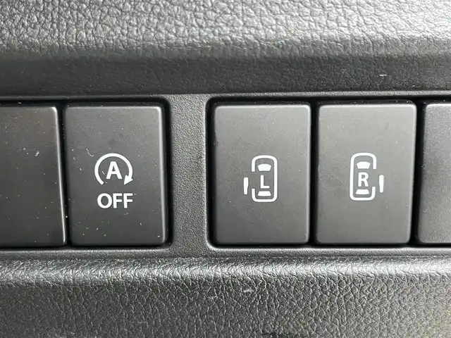 スズキ スペーシア ギア マイスタイル 奈良県 2023(令5)年 1.7万km シフォンアイボリーメタリック ワンオーナー/純正9インチナビ/（フルセグ/BT/CD/DVD）/レーダークルーズコントロール/アラウンドビューモニター/後方コーナーセンサー/衝突軽減システム/レーンキープアシスト/両側パワースライドドア/前席シートヒーター/後席サンシェード/前後ドライブレコーダー（ZDR035）/ETC/保証書/取り扱い説明書/スペアキーX1