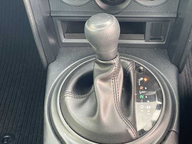 スバル ＢＲＺ R 福岡県 2015(平27)年 8.6万km WRブルーパール 社外ナビ/（Bluetooth/TV/AM/FM/CD/DVD）/バックカメラ/純正16インチアルミホイール/ETC/横滑り防止装置/純正フロアマット/ISOFIX/電格ミラー/保証書/取扱説明書