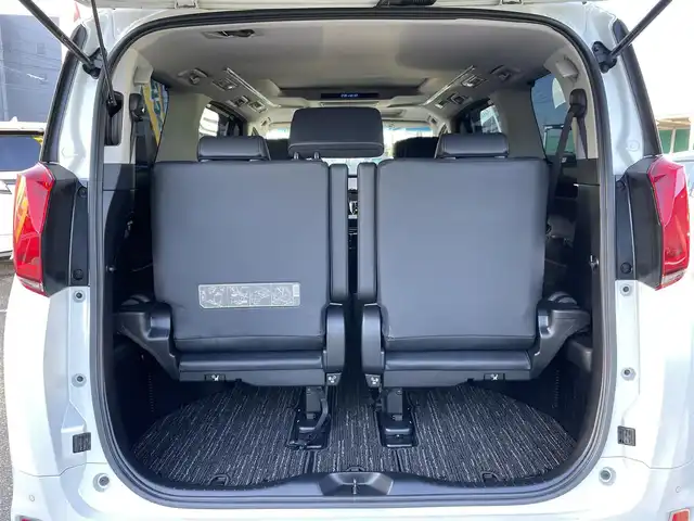 トヨタ アルファード S Cパッケージ 千葉県 2019(令1)年 5万km ホワイトパールクリスタルシャイン モデリスタエアロ(F/S/R)/モデリスタシグネチャーイルミブレード/サンルーフ/黒レザーシート/純正9インチSDナビ【NSZT-Y68T】/・CD/DVD/MSV/Bluetooth/フルセグ/純正12.1インチフリップダウンモニター【V12T-R68C】/デジタルインナーミラー/両後パワースライドドア/パワーバックドア/前席パワーシート/前席シートヒーター/前席シートベンチレーション/トヨタセーフティーセンス/・プリクラッシュセーフティー/・レーンディパーチャーアラート/・パーキングサポートブレーキ/・ブラインドスポットモニター/・ロードサインアシスト/・オートマチックハイビーム/・アダプティブクルーズコントロール/スマートキー/前後コーナーセンサー/ローダウン/社外21インチアルミホイール/ステアリングヒーター/純正LED三眼ヘッドライト/フォグランプ/社外ドライブレコーダー/ビルトインETC2.0/サイド＆カーテンエアバッグ