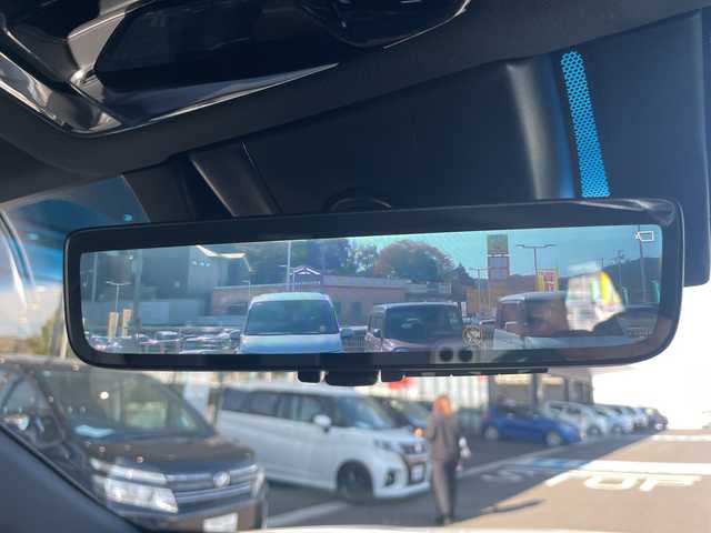 トヨタ ハリアー G 愛知県 2023(令5)年 1.3万km プラチナホワイトパールマイカ ワンオーナー/純正12.3インチナビ/USB/Miracast/Bluetooth/フルセグテレビ/バックカメラ/ドライブレコーダー/セーフティセンス/・プリクラッシュセーフティ/・レーダークルーズコントロール/・ロードサインアシスト/・ドライバー異常時対応システム/・横断歩行者検知機能/・緊急時操舵支援/・レーントレーシングアシスト/・アダプティブハイビーム/パーキングサポートブレーキ/ブラインドスポットモニター/パワーバックドア/ETC2.0/デジタルインナーミラー(ドラレコ付)/ハーフレザーシート/LEDヘッドライト