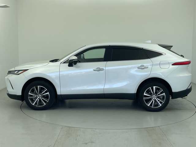 トヨタ ハリアー G 愛知県 2023(令5)年 1.3万km プラチナホワイトパールマイカ ワンオーナー/純正12.3インチナビ/USB/Miracast/Bluetooth/フルセグテレビ/バックカメラ/ドライブレコーダー/セーフティセンス/・プリクラッシュセーフティ/・レーダークルーズコントロール/・ロードサインアシスト/・ドライバー異常時対応システム/・横断歩行者検知機能/・緊急時操舵支援/・レーントレーシングアシスト/・アダプティブハイビーム/パーキングサポートブレーキ/ブラインドスポットモニター/パワーバックドア/ETC2.0/デジタルインナーミラー(ドラレコ付)/ハーフレザーシート/LEDヘッドライト