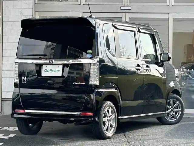 ホンダ Ｎ ＢＯＸ カスタム G ターボ Lパッケージ 岩手県 2016(平28)年 6.4万km スマートブラック ４WD/純正ナビ/FM/AM/フルセグ/Bluetooth/シティブレーキアクティブシステム/両側パワースライドア/クルーズコントロール/横滑り防止装置/シートヒーター/プッシュスタート/LEDライト/フォグランプ/スマートキー/スペアキー/純正バイザー/純正マット/ETC/夏タイヤ積載/保証書　取説