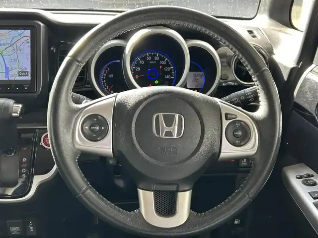 ホンダ Ｎ ＢＯＸ カスタム G ターボ Lパッケージ 岩手県 2016(平28)年 6.4万km スマートブラック ４WD/純正ナビ/FM/AM/フルセグ/Bluetooth/シティブレーキアクティブシステム/両側パワースライドア/クルーズコントロール/横滑り防止装置/シートヒーター/プッシュスタート/LEDライト/フォグランプ/スマートキー/スペアキー/純正バイザー/純正マット/ETC/夏タイヤ積載/保証書　取説