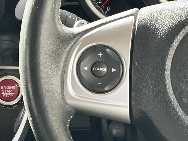 ホンダ Ｎ ＢＯＸ カスタム G ターボ Lパッケージ 岩手県 2016(平28)年 6.4万km スマートブラック ４WD/純正ナビ/FM/AM/フルセグ/Bluetooth/シティブレーキアクティブシステム/両側パワースライドア/クルーズコントロール/横滑り防止装置/シートヒーター/プッシュスタート/LEDライト/フォグランプ/スマートキー/スペアキー/純正バイザー/純正マット/ETC/夏タイヤ積載/保証書　取説