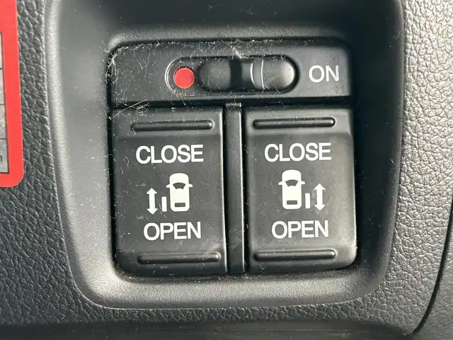 ホンダ Ｎ ＢＯＸ カスタム G ターボ Lパッケージ 岩手県 2016(平28)年 6.4万km スマートブラック ４WD/純正ナビ/FM/AM/フルセグ/Bluetooth/シティブレーキアクティブシステム/両側パワースライドア/クルーズコントロール/横滑り防止装置/シートヒーター/プッシュスタート/LEDライト/フォグランプ/スマートキー/スペアキー/純正バイザー/純正マット/ETC/夏タイヤ積載/保証書　取説