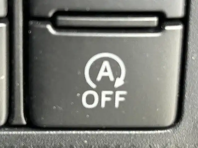 トヨタ ルーミー カスタムG 道央・札幌 2019(令1)年 0.7万km パールホワイトⅢ ・４WD/・寒冷地仕様/・社外ＳＤナビゲーション（AVN-R9W）/　ＣＤ／ＤＶＤ／ＳＤ／フルセグ／ＢＴ/・バックカメラ/・ETC/・両側パワースライドドア/・純正エンジンスターター/・前後コーナーセンサー/・横滑り防止装置/・衝突軽減ブレーキ/・先行車発進通知/・前後コーナーセンサー/・社外ドライブレコーダー前方録画/・クルーズコントロール/・前席シートヒーター/・純正AW14インチ/・スマートキー/・プッシュスタート/・純正フロアマット/・ウォークスルー/・オートライト/・LEDヘッドライト/・フロントフォグランプ/・レーンキープアシスト/・２列目サンシェード/・ワイパーデアイサー/・ステアリングスイッチ