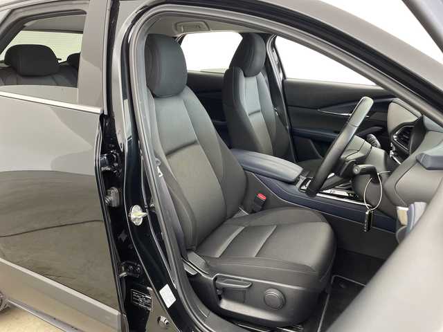 マツダ ＣＸ－３０ 20S プロアクティブ 兵庫県 2021(令3)年 4.1万km ジェットブラックマイカ ・純正10.25インチナビ/Bluetooth/USB/HDMI/TV//Apple CarPlay/Android Auto/・バックカメラ/・ビルトインETC/・スマートブレーキサポート/・パーキングセンサー/・ディスタンス＆スピードアラート/・レーンキープアシストシステム/・前後側方接近車両検知/・車線逸脱警報システム/・ブラインドスポットモニタリング/・速度標識警報/・アダプティブドライビングディスプレイ/・レーダークルーズコントロール/・オートマチックハイビーム/・ＬＥＤヘッドライト/・オートライト/・パドルシフト/・ステアリングスイッチ/・パワーバックドア/・純正18インチアルミホイール/・純正フロアマット/・スマートキー