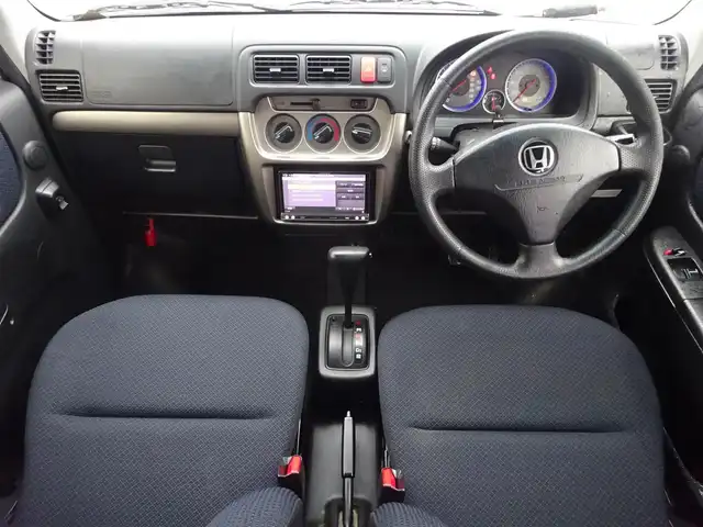 ホンダ バモス ホビオ G 静岡県 2013(平25)年 4.3万km アラバスターシルバーメタリック ワンオーナー・禁煙車/4WD/carrozzeria SDナビ/（CD/DVD/SD/BT）/Yupiteru 前後ドライブレコーダー/ETC/前席パワーウィンドウ/両側スライドドア/リモコンキー/純正フロアマット/バイザー/保証書、取扱説明書