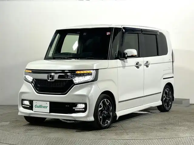 ホンダ Ｎ ＢＯＸ カスタム G EX ターボ ホンダセンシング 大阪府 2018(平30)年 4.7万km プラチナホワイトパール 純正ナビ(フルセグ/DVD再生/Bluetooth) バックカメラ ETC 両側パワースライドドア ハーフレザー 衝突軽減 レーダークルコン レーンアシスト スマートキー プッシュスタート ドラレコ