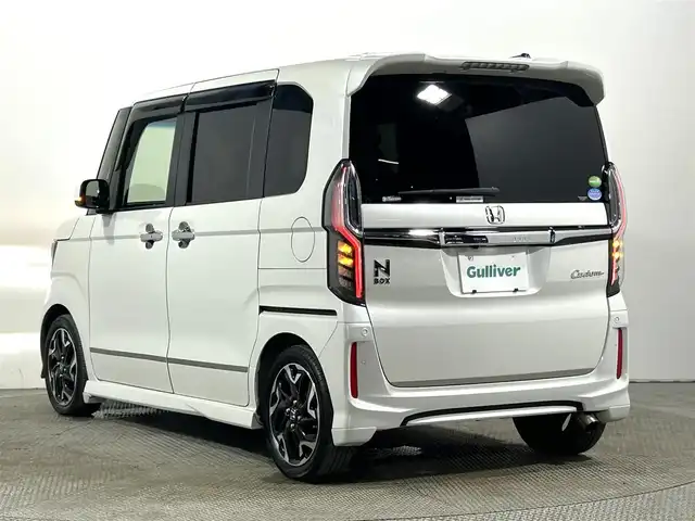ホンダ Ｎ ＢＯＸ カスタム G EX ターボ ホンダセンシング 大阪府 2018(平30)年 4.7万km プラチナホワイトパール 純正ナビ(フルセグ/DVD再生/Bluetooth) バックカメラ ETC 両側パワースライドドア ハーフレザー 衝突軽減 レーダークルコン レーンアシスト スマートキー プッシュスタート ドラレコ