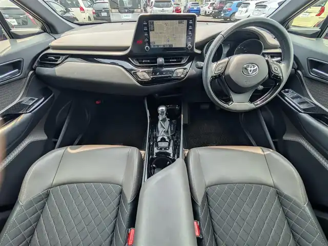 トヨタ Ｃ－ＨＲ G 福井県 2020(令2)年 4.1万km エモーショナルレッドⅡ ワンオーナー車/純正18インチAW/全車速追従機能付クルーズコントロール/前後コーナーセンサー/ビルトインETC/LEDヘッドライト/Fフォグ/SOSボタン/オートホールド/衝突被害軽減システム/純正メモリナビ/レーンキープアシスト/横滑り防止装置/盗難防止装置/アイドリングストップ/スタッドレスタイヤ積込/ダブル＋サイドエアバッグ/カーテンエアバッグ/純正フロアマット