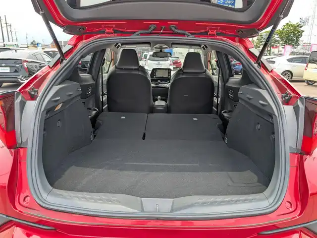 トヨタ Ｃ－ＨＲ G 福井県 2020(令2)年 4.1万km エモーショナルレッドⅡ ワンオーナー車/純正18インチAW/全車速追従機能付クルーズコントロール/前後コーナーセンサー/ビルトインETC/LEDヘッドライト/Fフォグ/SOSボタン/オートホールド/衝突被害軽減システム/純正メモリナビ/レーンキープアシスト/横滑り防止装置/盗難防止装置/アイドリングストップ/スタッドレスタイヤ積込/ダブル＋サイドエアバッグ/カーテンエアバッグ/純正フロアマット