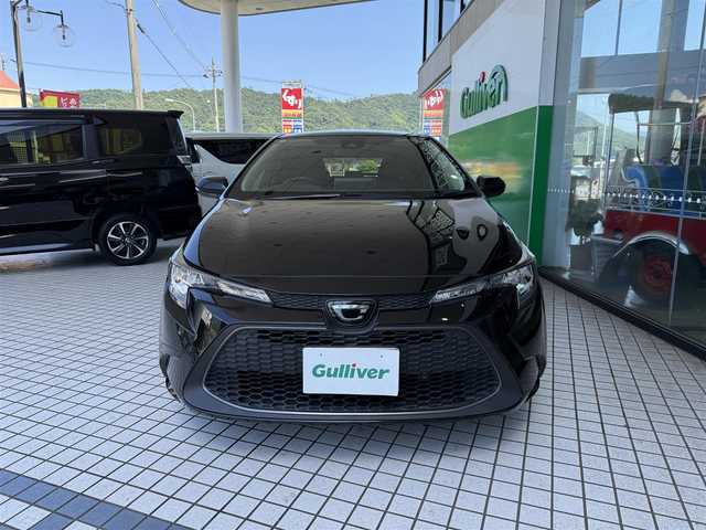 トヨタ カローラツーリング S 京都府 2020(令2)年 5.7万km ブラックマイカ トヨタセーフティセンス/・プリクラッシュセーフティ/・レーントレーシングアシスト/・全車速追従機能付レーダークルーズコンロール/・オートマチックハイビーム/・ロードサインアシスト/純正メモリーナビ、Bluetooth/バックカメラ/ビルトインETC/ステアリングスイッチ/レーダークルーズコントロール/純正16インチアルミホイール