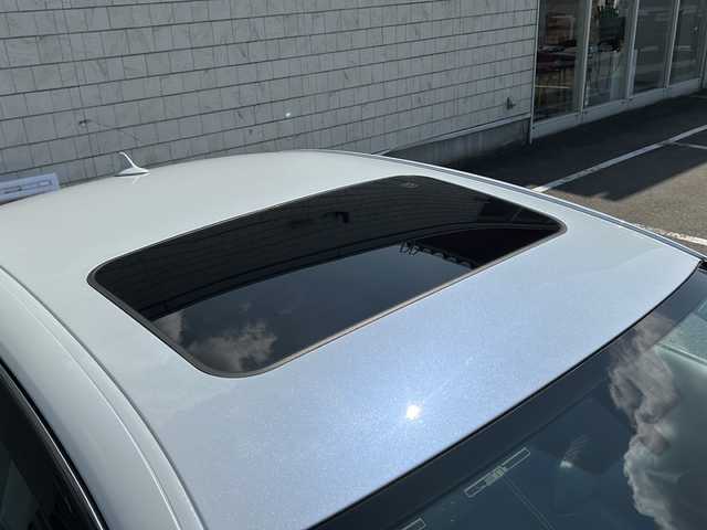 レクサス ＩＳ 250 バージョンL 秋田県 2007(平19)年 7.5万km ブルーイッシュパールクリスタルシャイン ・４WD/・寒冷地仕様/・純正ナビ/・バックカメラ/・ETC/・プッシュスタート/・MTモード付AT/・スマートキー/・クルーズコントロール/・D席＋N席パワーシート/・D席＋N席シートヒーター/・D席＋N席シートクーラー/・前後コーナーセンサー/・サンルーフ/・冬タイヤ積込
