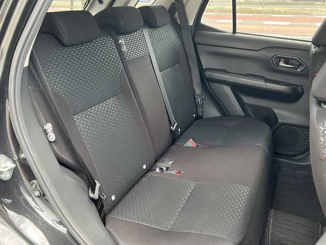 トヨタ ライズ G 秋田県 2021(令3)年 4.3万km ブラックマイカメタリック ワンオーナー/社外メモリーナビ/社外CD.DVD.BT/フルセグTV/バックカメラ/ETC/4WD/ドラレコ/社外16インチアルミ/（スタットレスタイヤ積込み)