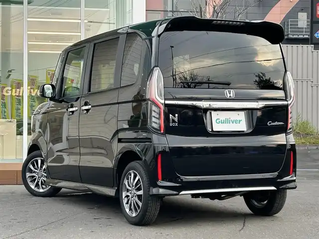 ホンダ Ｎ ＢＯＸ カスタム L 道央・札幌 2023(令5)年 3.9万km クリスタルブラックパール ・４WD/・ワンオーナー/・衝突軽減ブレーキ/・片側パワースライドドア/・純正オーディオ/　CD＆BT＆USB＆ワンセグTV/・バックカメラ/・純正エンジンスターター/・レーンキープアシスト/・コーナーセンサー/・レーダークルーズコントロール/・オートエアコン/・オートライト/・電動格納ミラー/・ミラーヒーター/・シートヒーター/・プッシュスタート/・スマートキー/・ETC/・純正フロアマット/・ウィンカーミラー/・フォグライト/・LEDヘッドライト