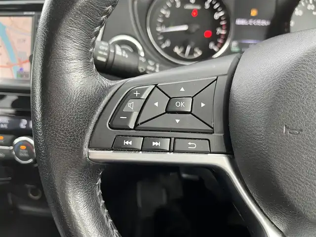 日産 エクストレイル 20X 鳥取県 2018(平30)年 3.3万km ダイヤモンドブラック ４・W・D/ワンオーナー/純正ナビ/TV/CD/BT/バックカメラ/エマージェンシーブレーキ/LEDヘットライト/純正18インチアルミホイール/プッシュエンジンスタート/４WD切替スイッチ/パワーバックドア/合皮レザーシート/アイドリングストップ/スペアキーｘ１/社外アルミスタットレスセット積込/（タイヤ溝　6-7分山）/フロアマット・バイザー