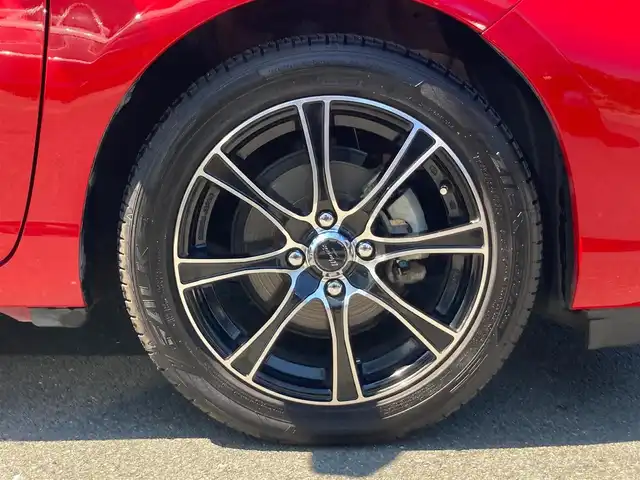 トヨタ アクア G 静岡県 2013(平25)年 7.6万km スーパーレッドⅤ 純正メモリーナビ(NSCP-W62)/　AM FM CD Bluetooth ワンセグ/LEDオートヘッドランプ/革巻きステアリング/ステアリングスイッチ/スマートキー＆プッシュスタート/社外16インチアルミホイール/ECO/EV MODE/スポーツペダル/純正ラゲッジマット/純正フロアマット/レザー調シートカバー/ワンオーナー/ETC/バックモニター