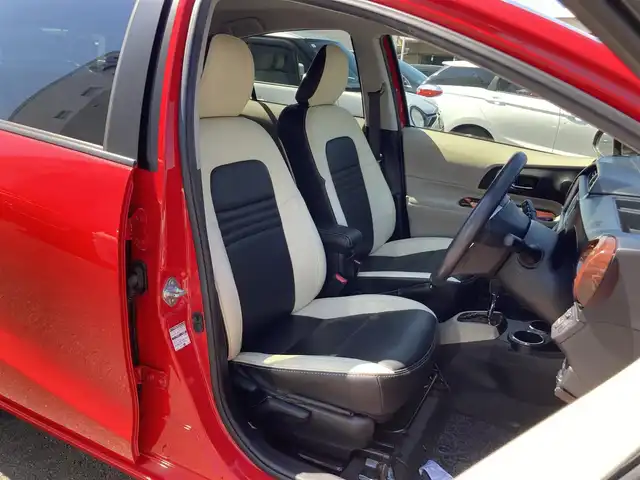 トヨタ アクア G 静岡県 2013(平25)年 7.6万km スーパーレッドⅤ 純正メモリーナビ(NSCP-W62)/　AM FM CD Bluetooth ワンセグ/LEDオートヘッドランプ/革巻きステアリング/ステアリングスイッチ/スマートキー＆プッシュスタート/社外16インチアルミホイール/ECO/EV MODE/スポーツペダル/純正ラゲッジマット/純正フロアマット/レザー調シートカバー/ワンオーナー/ETC/バックモニター