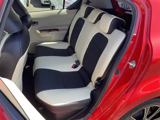 トヨタ アクア G 静岡県 2013(平25)年 7.6万km スーパーレッドⅤ 純正メモリーナビ(NSCP-W62)/　AM FM CD Bluetooth ワンセグ/LEDオートヘッドランプ/革巻きステアリング/ステアリングスイッチ/スマートキー＆プッシュスタート/社外16インチアルミホイール/ECO/EV MODE/スポーツペダル/純正ラゲッジマット/純正フロアマット/レザー調シートカバー/ワンオーナー/ETC/バックモニター