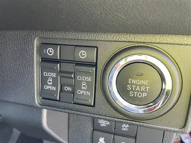 ダイハツ ムーヴ キャンバス セオリー G 石川県 2024(令6)年 0.3万km ファイアークォーツレッドM 純正ディスプレイオーディオ/フルセグTV/バックカメラ/LEDヘッドライト/レーダーブレーキ/スマートキー/プッシュスタート/電動ミラー/両側パワースライドドア/シートヒーター/HDMI端子/保証書