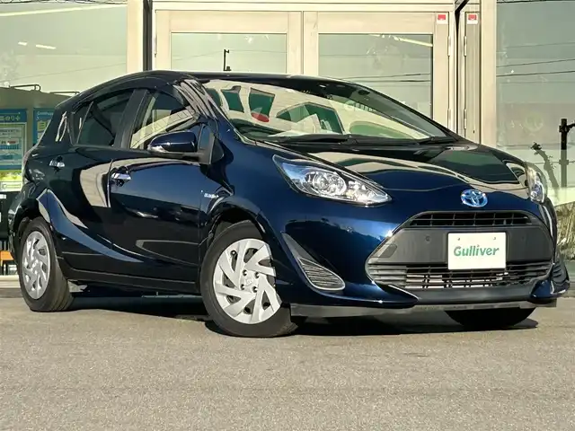 トヨタ アクア S スタイルブラック 愛媛県 2018(平30)年 6.7万km ダークブルーマイカ 純正7型ナビ/バックカメラ/トヨタセーフティセンス/衝突被害軽減装置/車線逸脱防止装置/先進車発進お知らせ/純正ドライブレコーダー/純正フロアマット/オートライト/オートマチックハイビーム/ドアバイザー/ステアリングリモコン/ヘッドライトレベライザー/電格ミラー/現状サマー(鉄)(185/60/R15)/YOKOHAMA BluEarth/禁煙車