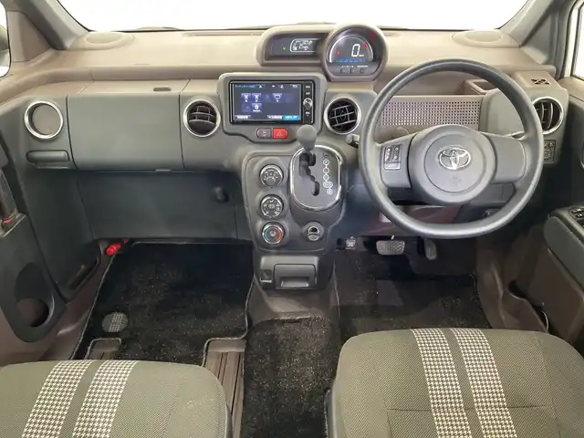 トヨタ スペイド F クイーンⅢ 栃木県 2018(平30)年 5.2万km ホワイトパールクリスタルシャイン 純正メモリナビ/（CD/フルセグTV/Bluetooth/SD）/ETC/片側パワースライドドア/禁煙車/オートライト/HIDヘッドライト/横滑り防止装置/スマートキー/プッシュスタート/アイドリングストップ/純正フロアマット/ウィンカーミラー/メッキミラー/ドアバイザー