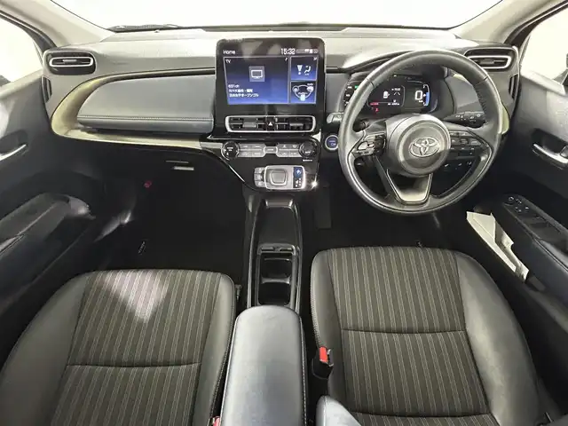 トヨタ アクア Z 佐賀県 2021(令3)年 6.4万km ブラックマイカ 純正10.5インチディスプレイオーディオ/フルセグTV/Bluetooth/Androidauto/Applecarplay/全方位バックカメラ/衝突被害軽減装置/レーダークルーズコントロール/ブラインドスポットモニター/レーンアシスト/ロードサインアシスト/パーキングサポートブレーキ/オートライト/オートマチックハイビーム/LEDヘッドライト/LEDフォグライト/電子パーキング/ブレーキホールド/ビルトインETC/ステアリングヒーター/運転席・助手席シートヒーター/ハーフレザーシート/純正16インチアルミホイール/純正フロアマット