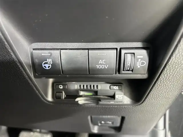 トヨタ アクア Z 佐賀県 2021(令3)年 6.4万km ブラックマイカ 純正10.5インチディスプレイオーディオ/フルセグTV/Bluetooth/Androidauto/Applecarplay/全方位バックカメラ/衝突被害軽減装置/レーダークルーズコントロール/ブラインドスポットモニター/レーンアシスト/ロードサインアシスト/パーキングサポートブレーキ/オートライト/オートマチックハイビーム/LEDヘッドライト/LEDフォグライト/電子パーキング/ブレーキホールド/ビルトインETC/ステアリングヒーター/運転席・助手席シートヒーター/ハーフレザーシート/純正16インチアルミホイール/純正フロアマット