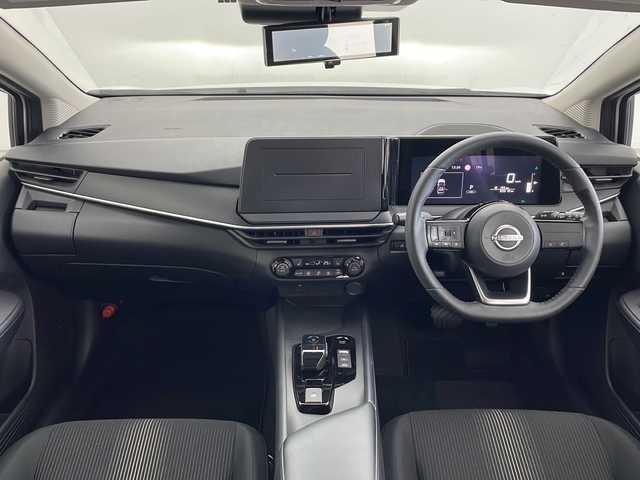 日産 ノート X FOUR 秋田県 2022(令4)年 4万km ピュアホワイトパール 4WD/全方位カメラ　/衝突被害軽減システム　/横滑り防止装置　/デジタルルームミラー　/前席シートヒーター　/ステアリングヒーター　/LEDヘッドライト　/フォグランプ　/オートマチックハイビーム/インテリジェントキー　/前後クリアランスソナー/純正ドアバイザー/純正アルミホイールキャップ/純正フロアマット/ステアリングスイッチ/電動パーキング/オートブレーキホールド/スペアキー/プッシュスタート