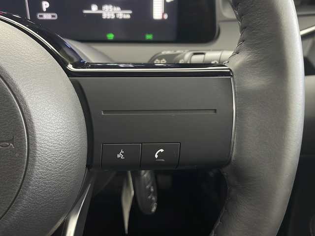 日産 ノート X FOUR 秋田県 2022(令4)年 4万km ピュアホワイトパール 4WD/全方位カメラ　/衝突被害軽減システム　/横滑り防止装置　/デジタルルームミラー　/前席シートヒーター　/ステアリングヒーター　/LEDヘッドライト　/フォグランプ　/オートマチックハイビーム/インテリジェントキー　/前後クリアランスソナー/純正ドアバイザー/純正アルミホイールキャップ/純正フロアマット/ステアリングスイッチ/電動パーキング/オートブレーキホールド/スペアキー/プッシュスタート