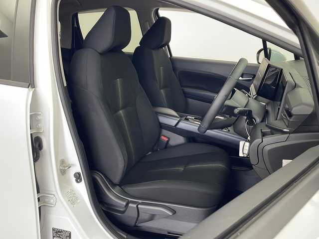 日産 ノート X FOUR 秋田県 2022(令4)年 4万km ピュアホワイトパール 4WD/全方位カメラ　/衝突被害軽減システム　/横滑り防止装置　/デジタルルームミラー　/前席シートヒーター　/ステアリングヒーター　/LEDヘッドライト　/フォグランプ　/オートマチックハイビーム/インテリジェントキー　/前後クリアランスソナー/純正ドアバイザー/純正アルミホイールキャップ/純正フロアマット/ステアリングスイッチ/電動パーキング/オートブレーキホールド/スペアキー/プッシュスタート