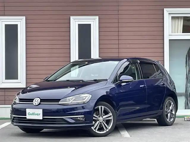フォルクスワーゲン ゴルフ TSI ハイライン マイスター 栃木県 2020(令2)年 4.6万km 紺 黒革シート　/純正ナビ　/CD/DVD/Blutooth　/バックカメラ　/エマージェンシーブレーキ　/レーンキープアシスト　/アダクティブクルーズコントロール　/ブラインドスポットディテクション　/エレクトロニックパーキングブレーキ　/パーキングアシスト　/前後コーナーセンサー　/ETC2.0　/前席シートヒーター　/スペアキー1本