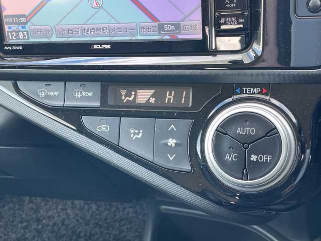 トヨタ アクア G ブラックソフトレザーセレ 道央・札幌 2015(平27)年 15.7万km ディープアメジストマイカメタリック ワンオーナー/寒冷地仕様/社外SDナビ/CD/DVD/BT/フルセグ/横滑り防止装置/クルーズコントロール/バックカメラ/ビルトインETC/ECOMODE/EVMODE/ワイパーデアイサー/ハーフレザーシート/革巻きステアリング/プッシュスタート/スマートキー/ハロゲンヘッドライト/オートライト/フォグランプ/ヘッドライトレベライザー/電動格納ミラー/ウィンカーミラー/純正フロアマット/ドアバイザー/社外AW付夏タイヤ積込/175/65/R15/2020年/山5mm