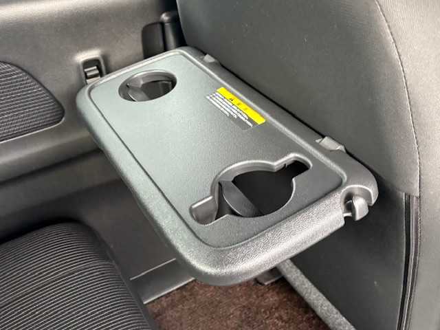 日産 デイズ ルークス ハイウェイスターX Gパッケージ 大阪府 2018(平30)年 4.3万km スパークリングレッドM 純正ナビ/アラウンドビューモニター/エマージェンシーブレーキ/車線逸脱警報/オートマチックハイビーム/両側パワースライドドア/ドライブレコーダー/ETC/LEDヘッドライト/スタッドレスタイヤ/社外アルミホイール/スマートキー×2