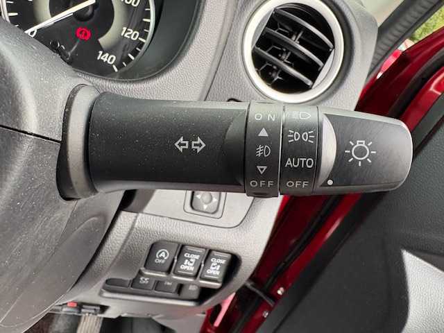 日産 デイズ ルークス ハイウェイスターX Gパッケージ 大阪府 2018(平30)年 4.3万km スパークリングレッドM 純正ナビ/アラウンドビューモニター/エマージェンシーブレーキ/車線逸脱警報/オートマチックハイビーム/両側パワースライドドア/ドライブレコーダー/ETC/LEDヘッドライト/スタッドレスタイヤ/社外アルミホイール/スマートキー×2