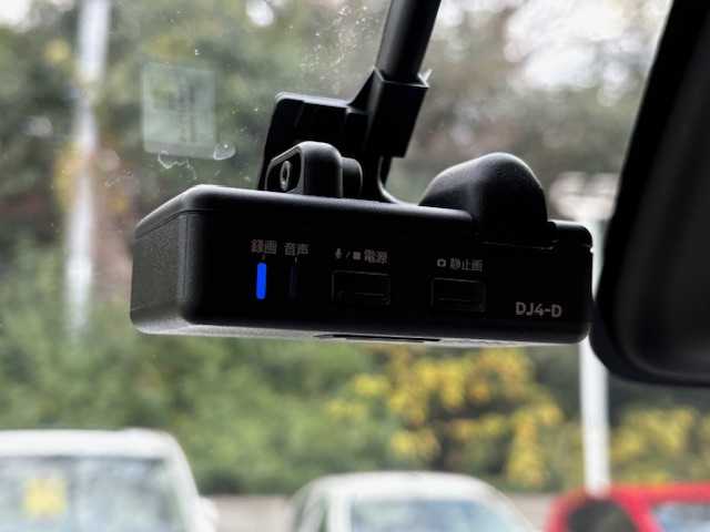 日産 デイズ ルークス ハイウェイスターX Gパッケージ 大阪府 2018(平30)年 4.3万km スパークリングレッドM 純正ナビ/アラウンドビューモニター/エマージェンシーブレーキ/車線逸脱警報/オートマチックハイビーム/両側パワースライドドア/ドライブレコーダー/ETC/LEDヘッドライト/スタッドレスタイヤ/社外アルミホイール/スマートキー×2