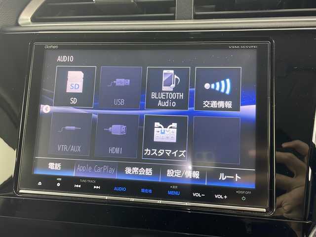 ホンダ シャトル ハイブリッド Z 愛知県 2016(平28)年 8万km ホワイトオーキッドパール 純正8型ナビ【VXM-165VFEi】/・CD/DVD/フルセグ/BT/純正ドライブレコーダー/バックカメラ/ハーフレザーシート/前席シートヒーター/衝突軽減システム/クルーズコントロール/横滑り防止装置/前後コーナーセンサー/ビルトインETC/LEDヘッドライト/パドルシフト/革巻きステアリング/ステアリングスイッチ/純正フロアマット/スマートキー＆プッシュスタート