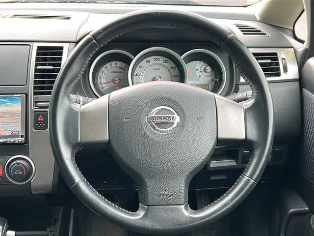 日産 ティーダ 15M 茨城県 2010(平22)年 14.8万km ダークブルー ワンオーナー/純正HDDナビ/AM/FM/CD/DVD/BT/フルセグTV/盗難防止装置/純正フロアマット/純正15インチアルミホイール/ビルトインETC/保証書、取扱説明書