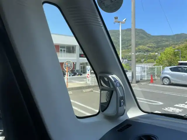 ホンダ Ｎ ＢＯＸ スラッシュ X ターボパッケージ 長崎県 2017(平29)年 3.6万km クリスタルブラックパール ・ワンオーナー/・純正ナビ（ＣＤ／ＦＭ／ＡＭ／ＴＶ）/・前席シートヒーター/・パドルシフト/・ＥＴＣ/・電子パーキング/・ステアリングヒーター/・１５アルミホイール/・本革ステアリング/シフトレバー/・サウンドマッピングシステム/・USB×２/・オートライト/・横滑り防止装置