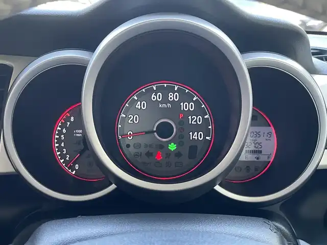 ホンダ Ｎ ＢＯＸ スラッシュ X ターボパッケージ 長崎県 2017(平29)年 3.6万km クリスタルブラックパール ・ワンオーナー/・純正ナビ（ＣＤ／ＦＭ／ＡＭ／ＴＶ）/・前席シートヒーター/・パドルシフト/・ＥＴＣ/・電子パーキング/・ステアリングヒーター/・１５アルミホイール/・本革ステアリング/シフトレバー/・サウンドマッピングシステム/・USB×２/・オートライト/・横滑り防止装置