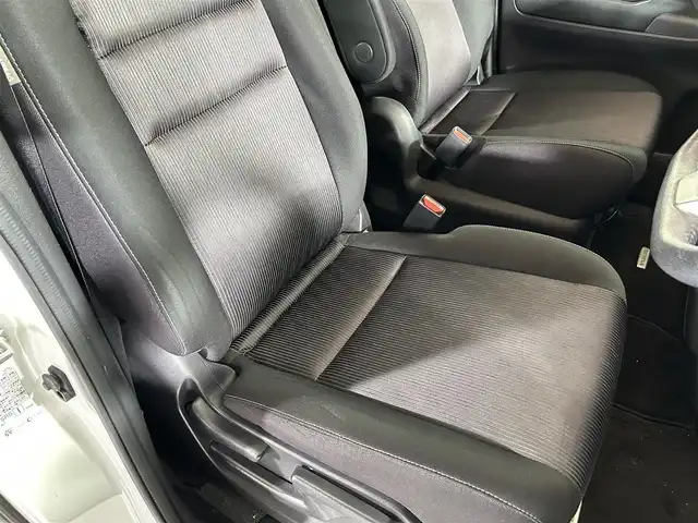 日産 セレナ ハイウェイスターVセレクションⅡ 佐賀県 2018(平30)年 5.3万km ブリリアントホワイトパール ワンオーナー/純正９インチナビ/フルセグTV/CD/DVD/SD/BT/AM/FM/フリップダウンモニター/両側パワースライドドア/全方位カメラ/自動駐車システム/衝突被害軽減装置/車線逸脱警報/コーナーセンサー/クルーズコントロール/ＬＥＤヘッドライト/純正16インチアルミホイール/フロアマット/ウォークスルー/プッシュスタート