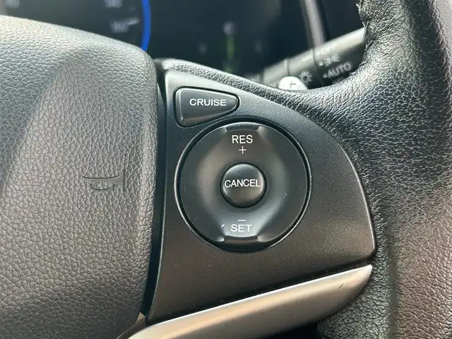 ホンダ シャトル ハイブリッド Z 山形県 2015(平27)年 7.3万km ホワイトオーキッドパール シティブレーキアクティブシステム/純正SDナビ/　　【CD DVD BT フルセグ USB AUX】/バックカメラ/クルーズコントロール/LEDオートヘッドライト/ハーフレザーシート/シートヒーター/純正16インチアルミホイール/ドライブレコーダー/アイドリングストップ/ステアリングスイッチ/パドルシフト/電動格納ウィンカーミラー/フォグランプ/スマートキー×2/ETC