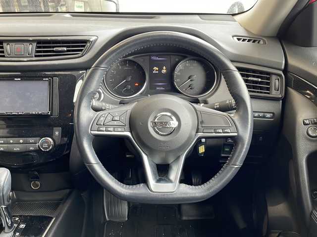 日産 エクストレイル 20X 愛知県 2017(平29)年 4万km バーニングレッド 衝突軽減システム/SDナビ/フルセグ/CD DVD/Bluetooth/バックカメラ/電動リアゲート/コーナーセンサー/純正アルミホイール/ルーフレール/４WD/LED/ETC/ダウンヒルアシストコントロール/ステアリングスイッチ/スマートキー/プッシュスタート