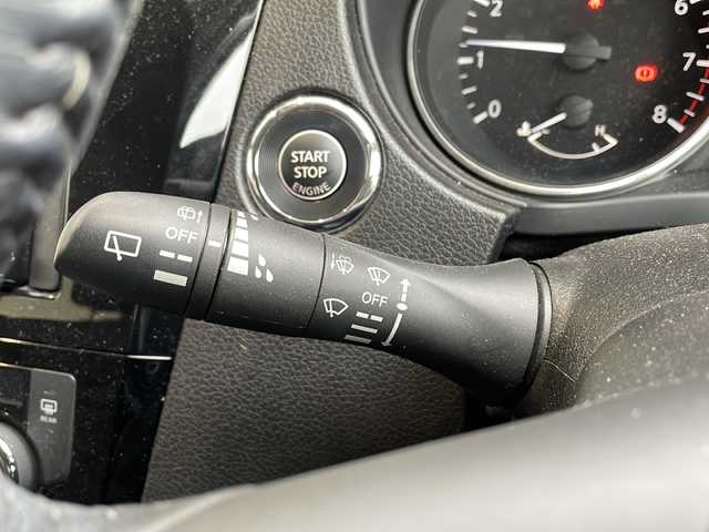 日産 エクストレイル 20X 鳥取県 2017(平29)年 4万km バーニングレッド 衝突軽減システム/SDナビ/フルセグ/CD DVD/Bluetooth/バックカメラ/電動リアゲート/コーナーセンサー/純正アルミホイール/ルーフレール/４WD/LED/ETC/ダウンヒルアシストコントロール/ステアリングスイッチ/スマートキー/プッシュスタート