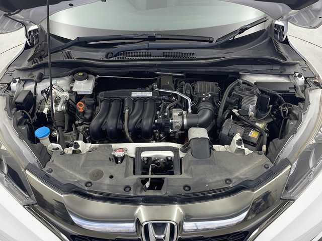 ホンダ ヴェゼル ハイブリッド 栃木県 2016(平28)年 10.1万km ホワイトオーキッドパール 純正メーカーナビ/(BT/AM/FM/CD/ワンセグ）/プリクラッシュブレーキ/レーダークルーズコントロール/車線逸脱警報/パドルシフト/前席シートヒーター/ステアリングスイッチ/純正アルミホイール/純正フロアマット/プッシュスタート/スマートキー