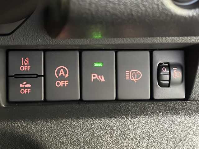 スズキ ジムニー ノマド FC 愛媛県 2025(令7)年 0.1万km未満 緑 ４WD/ワンオーナー/スマートキー/プッシュスタート/前席シートヒーター/レーダークルーズコントロール/衝突軽減ブレーキ/レーンキープアシスト/コーナーセンサー/ステアリングスイッチ/背面タイヤ/オートライト/オートハイビーム/電動格納ミラー/ライトレベライザー/ヘッドライトウォッシャー