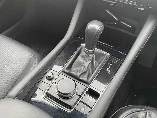 マツダ マツダ３セダン XD Lパッケージ 長崎県 2020(令2)年 7.5万km マシーングレープレミアムM 全方位カメラ/純正ナビ/衝突軽減ブレーキ/ブラインドスポットモニター/黒レザーシート/運転席パワーシート/ドライブレコーダー前後/ETC/パドルシフト/シートメモリー/レーダークルーズコントロール/シートヒーター/クリアランスソナー/ステアリングスイッチ/ハンドルヒーター/オートライト/LEDヘッドライト/スペアキー