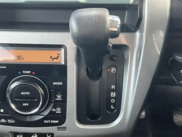 スズキ ハスラー タフワイルド 秋田県 2018(平30)年 8.1万km オフブルーメタリック/ブラック 2トーン ４WD/デュアルカメラブレーキサポート/社外メモリナビ（DVD/CD/BT/AM/FM/USB）/ワンセグ（走行中視聴可能）/スマートキー/アイドリングストップ/プッシュスタート/レーンキープアシスト/ダウンヒルアシストコントロール/ステアリングスイッチ/前席シートヒーター/ドライブレコーダー/ETC/ルーフレール/社外フロアマット/社外ドアバイザー/オートライト/オートエアコン/パワーステアリング/パワーウィンドウ/横滑り防止/盗難防止装置/寒冷地仕様/電動格納ウィンカーミラー/保証書/取扱説明書/記録簿/スペアキー×１